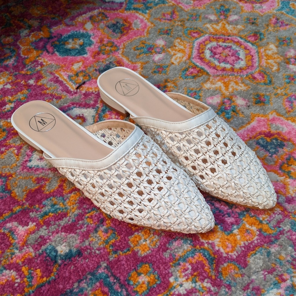 NWT White Rafia Braided Mule Flat Sandal Flats